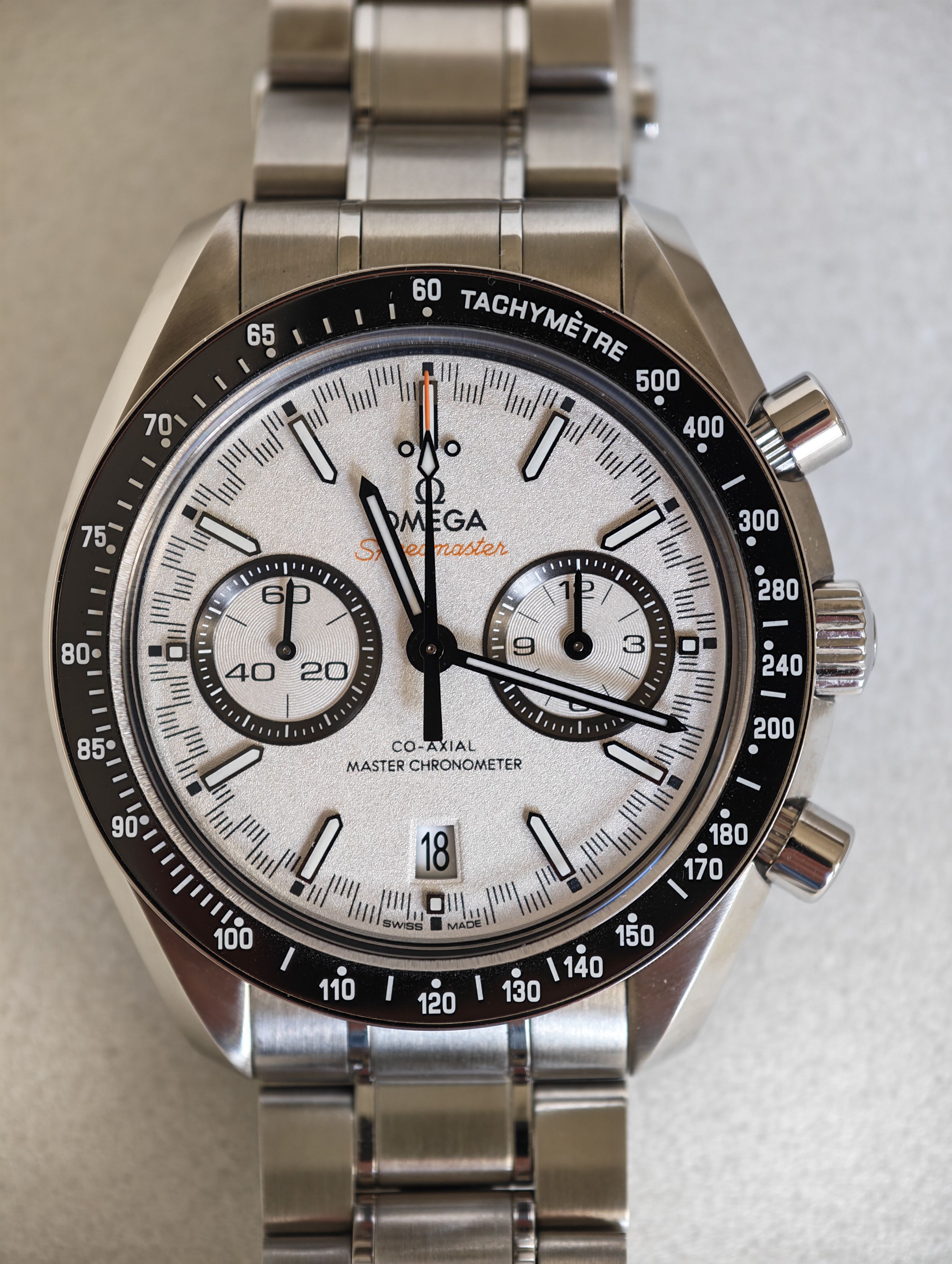 Omega Speedmaster Racing